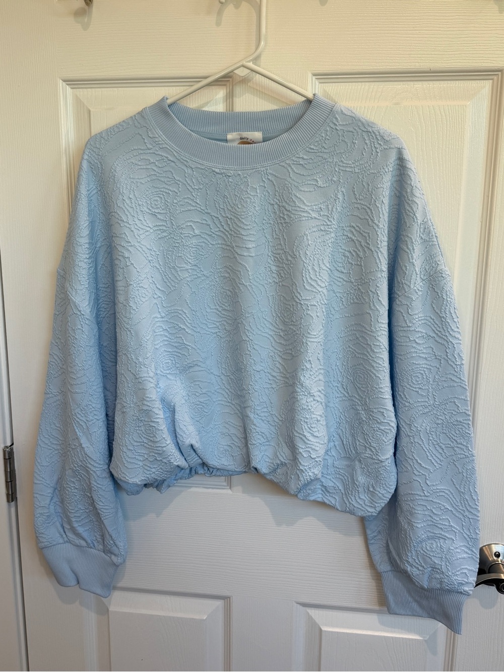 Daily Practice Textured Bubble Sweatshirt - Picture 3 of 6
